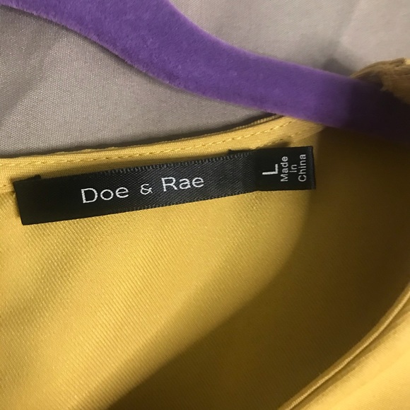 Top - Picture 2 of 6